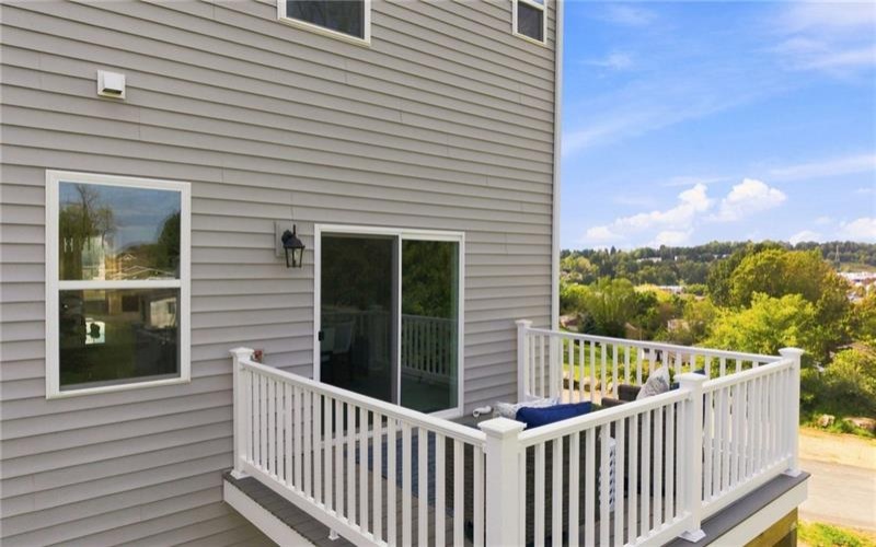 34 Mark Dr, Delmont, 15626, 3 Bedroom Bedrooms, ,2.1 BathroomBathrooms,Residential,For Sale,Mark Dr,1772392
