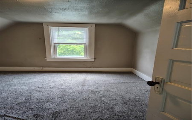 1519 Victoria Ave, New Kensington, 15068, 5 Bedroom Bedrooms, 8 Room Rooms,1.1 BathroomBathrooms,Residential,For Sale,Victoria Ave,1772417