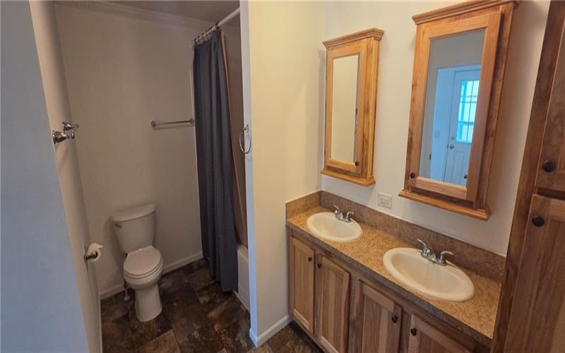 107 Brodview Ln, Berlin, 15530, 2 Bedroom Bedrooms, ,Residential,For Sale,Brodview Ln,1772433