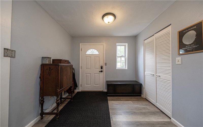 5255 Saltsburg Rd, Murrysville, 15668, 4 Bedroom Bedrooms, 8 Room Rooms,2 BathroomBathrooms,Residential,For Sale,Saltsburg Rd,1772461