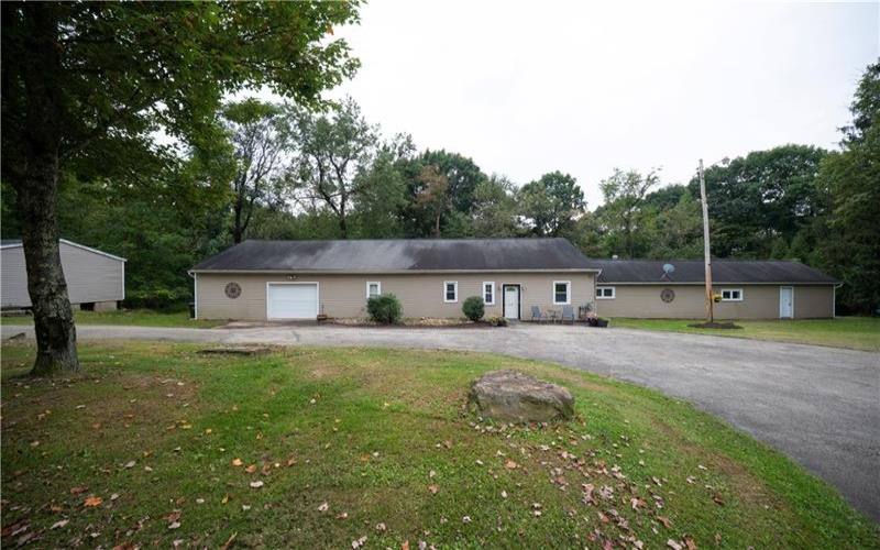 5255 Saltsburg Rd, Murrysville, 15668, 4 Bedroom Bedrooms, 8 Room Rooms,2 BathroomBathrooms,Residential,For Sale,Saltsburg Rd,1772461