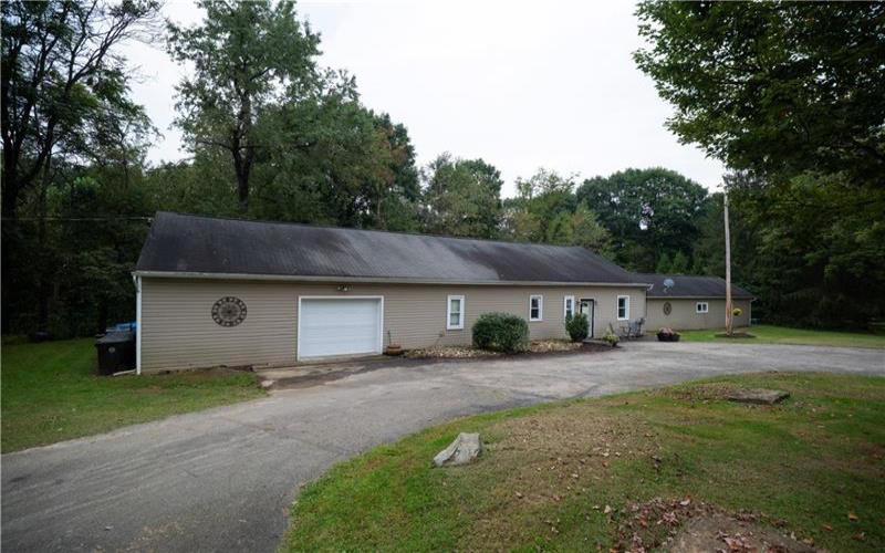 5255 Saltsburg Rd, Murrysville, 15668, 4 Bedroom Bedrooms, 8 Room Rooms,2 BathroomBathrooms,Residential,For Sale,Saltsburg Rd,1772461