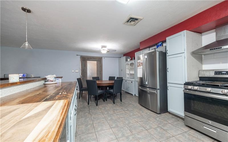5255 Saltsburg Rd, Murrysville, 15668, 4 Bedroom Bedrooms, 8 Room Rooms,2 BathroomBathrooms,Residential,For Sale,Saltsburg Rd,1772461