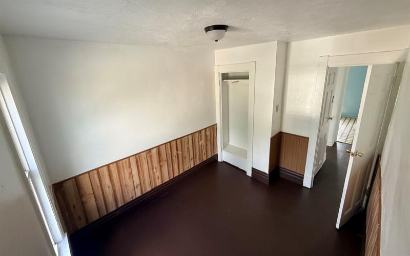 1633 Leishman AVENUE, New Kensington, 15068, 5 Bedroom Bedrooms, 10 Room Rooms,2.1 BathroomBathrooms,Residential,For Sale,Leishman,1772480