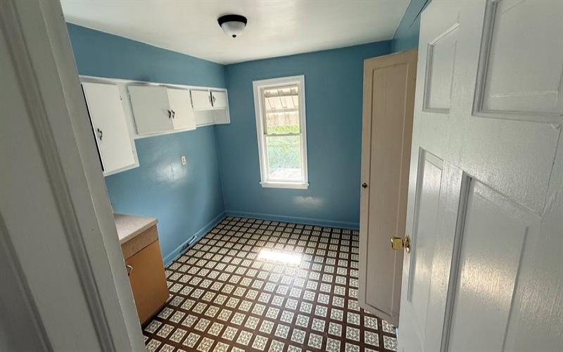 1633 Leishman AVENUE, New Kensington, 15068, 5 Bedroom Bedrooms, 10 Room Rooms,2.1 BathroomBathrooms,Residential,For Sale,Leishman,1772480