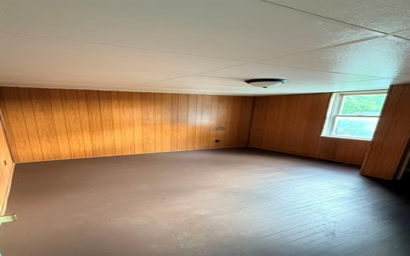 1633 Leishman AVENUE, New Kensington, 15068, 5 Bedroom Bedrooms, 10 Room Rooms,2.1 BathroomBathrooms,Residential,For Sale,Leishman,1772480