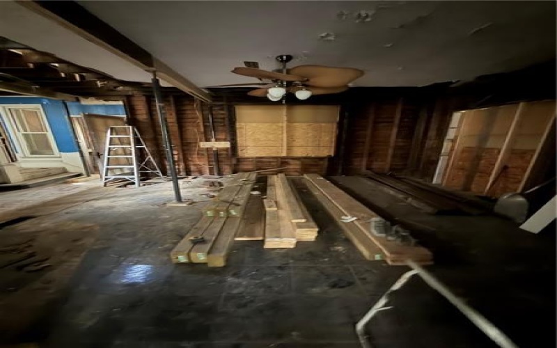 900 4th Ave, Derry, 15627, 4 Bedrooms Bedrooms, ,Residential,For Sale,4th Ave,1772489