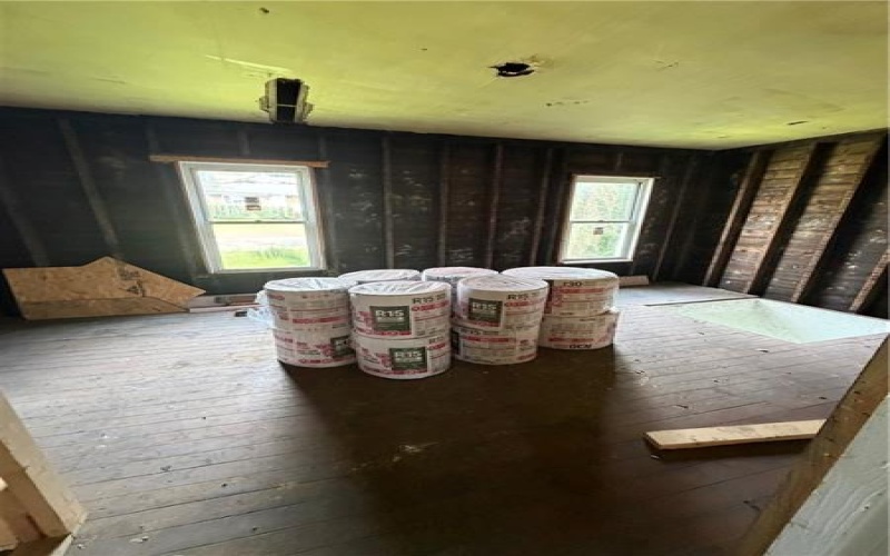 900 4th Ave, Derry, 15627, 4 Bedrooms Bedrooms, ,Residential,For Sale,4th Ave,1772489