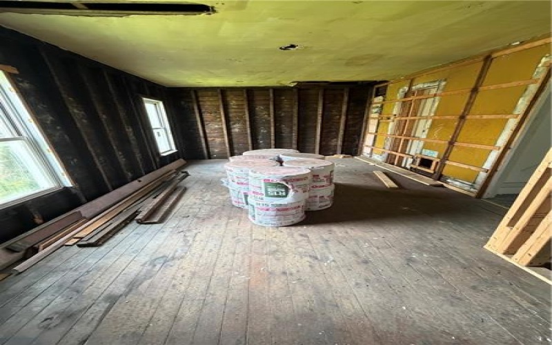 900 4th Ave, Derry, 15627, 4 Bedrooms Bedrooms, ,Residential,For Sale,4th Ave,1772489