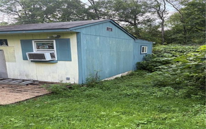 900 4th Ave, Derry, 15627, 4 Bedrooms Bedrooms, ,Residential,For Sale,4th Ave,1772489