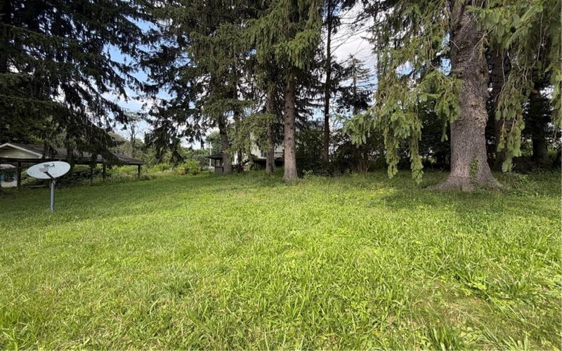 900 4th Ave, Derry, 15627, 4 Bedrooms Bedrooms, ,Residential,For Sale,4th Ave,1772489
