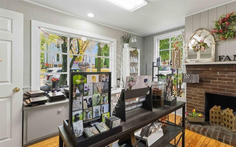 215 Main STREET, Ligonier, 15658, ,Commercial-industrial-business,For Sale,Main,1772502