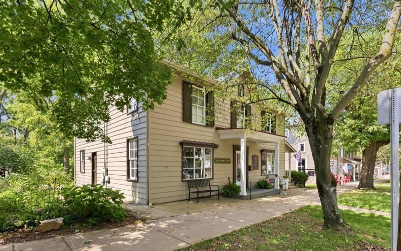 215 Main STREET, Ligonier, 15658, ,Commercial-industrial-business,For Sale,Main,1772502