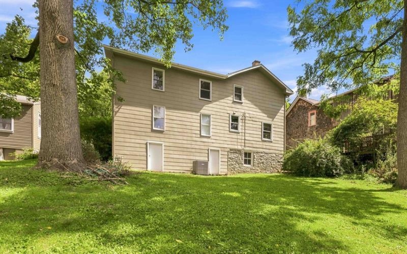 215 Main STREET, Ligonier, 15658, ,Commercial-industrial-business,For Sale,Main,1772502