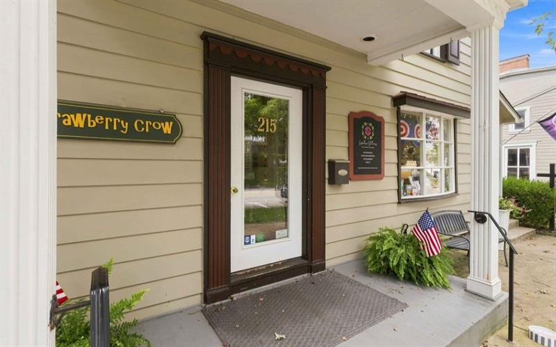 215 Main STREET, Ligonier, 15658, ,Commercial-industrial-business,For Sale,Main,1772502