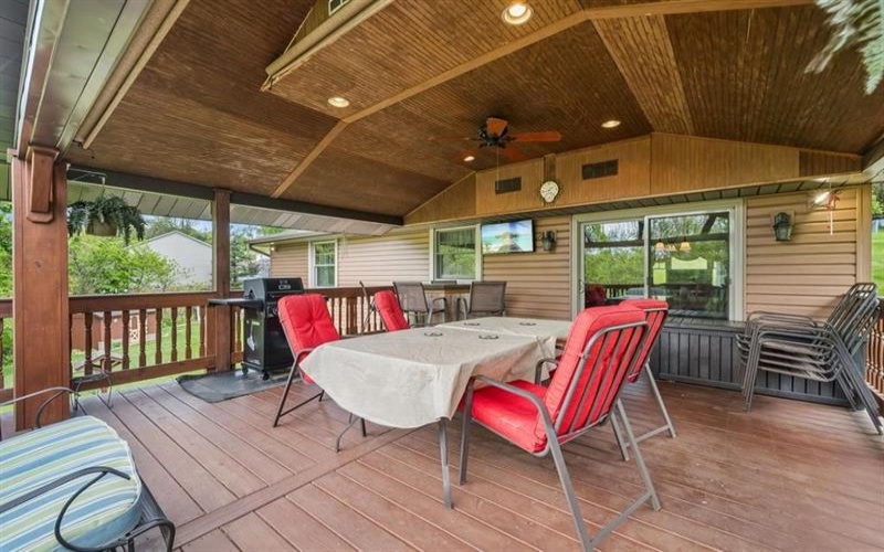 909 Our Way, Irwin, 15642, 4 Bedroom Bedrooms, ,2 BathroomBathrooms,Residential,For Sale,Our Way,1772553