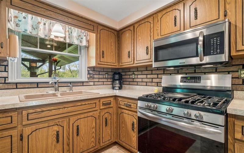 909 Our Way, Irwin, 15642, 4 Bedroom Bedrooms, ,2 BathroomBathrooms,Residential,For Sale,Our Way,1772553