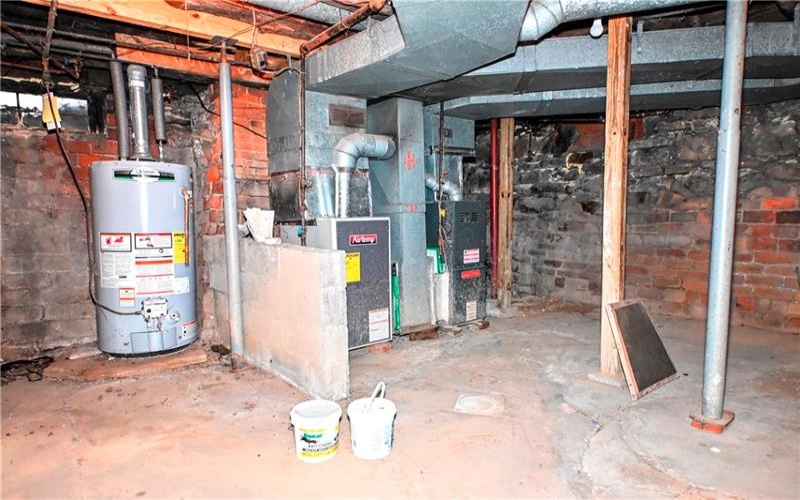 419 DON STREET, Belle Vernon, 15012, 5 Bedroom Bedrooms, 9 Room Rooms,2 BathroomBathrooms,Residential,For Sale,DON STREET,1772276