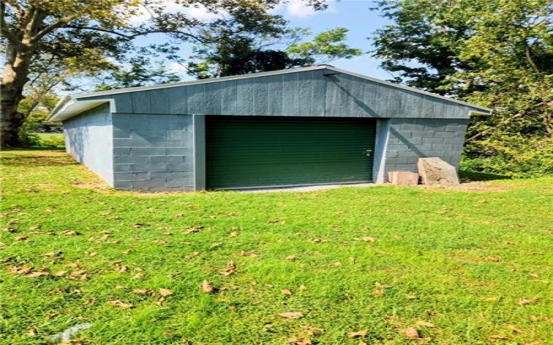 419 DON STREET, Belle Vernon, 15012, 5 Bedroom Bedrooms, 9 Room Rooms,2 BathroomBathrooms,Residential,For Sale,DON STREET,1772276