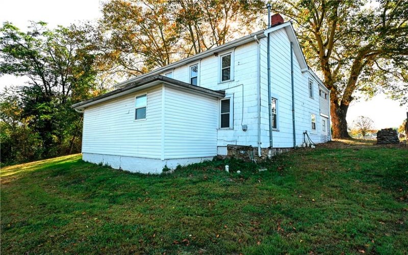 419 DON STREET, Belle Vernon, 15012, 5 Bedroom Bedrooms, 9 Room Rooms,2 BathroomBathrooms,Residential,For Sale,DON STREET,1772276