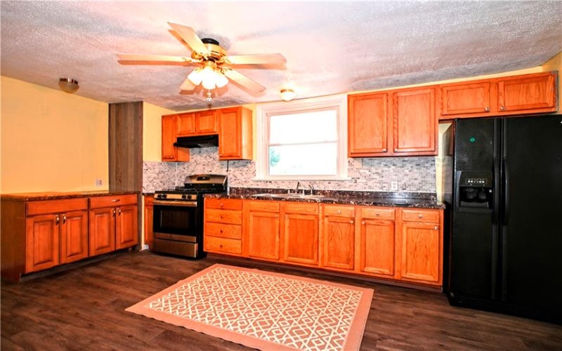 419 DON STREET, Belle Vernon, 15012, 5 Bedroom Bedrooms, 9 Room Rooms,2 BathroomBathrooms,Residential,For Sale,DON STREET,1772276