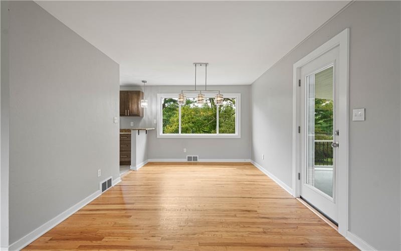 207 Grandview Drive, McMurray, 15317, 3 Bedroom Bedrooms, 10 Room Rooms,2 BathroomBathrooms,Residential,For Sale,Grandview Drive,1772352