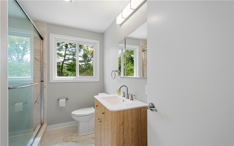 207 Grandview Drive, McMurray, 15317, 3 Bedroom Bedrooms, 10 Room Rooms,2 BathroomBathrooms,Residential,For Sale,Grandview Drive,1772352