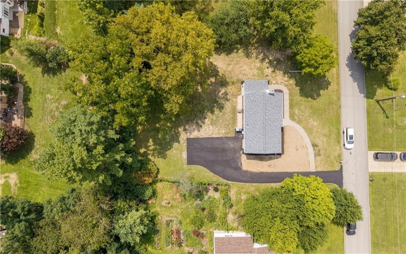207 Grandview Drive, McMurray, 15317, 3 Bedroom Bedrooms, 10 Room Rooms,2 BathroomBathrooms,Residential,For Sale,Grandview Drive,1772352