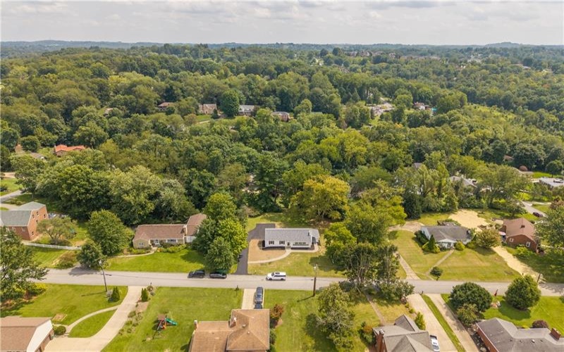 207 Grandview Drive, McMurray, 15317, 3 Bedroom Bedrooms, 10 Room Rooms,2 BathroomBathrooms,Residential,For Sale,Grandview Drive,1772352