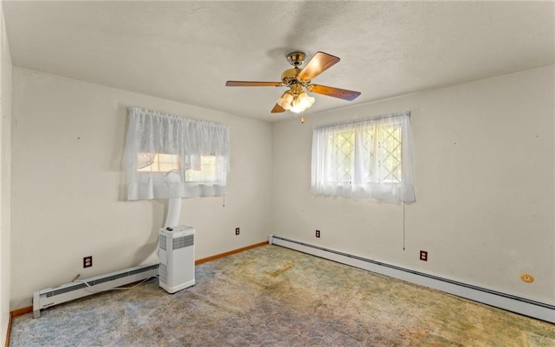 1210 1st St, Canonsburg, 15317, 3 Bedroom Bedrooms, 11 Room Rooms,2.1 BathroomBathrooms,Residential,For Sale,1st St,1772576
