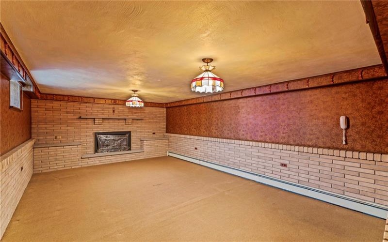 1210 1st St, Canonsburg, 15317, 3 Bedroom Bedrooms, 11 Room Rooms,2.1 BathroomBathrooms,Residential,For Sale,1st St,1772576