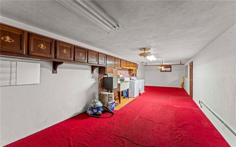 1210 1st St, Canonsburg, 15317, 3 Bedroom Bedrooms, 11 Room Rooms,2.1 BathroomBathrooms,Residential,For Sale,1st St,1772576