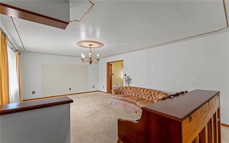 1210 1st St, Canonsburg, 15317, 3 Bedroom Bedrooms, 11 Room Rooms,2.1 BathroomBathrooms,Residential,For Sale,1st St,1772576