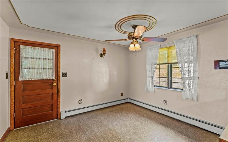 1210 1st St, Canonsburg, 15317, 3 Bedroom Bedrooms, 11 Room Rooms,2.1 BathroomBathrooms,Residential,For Sale,1st St,1772576