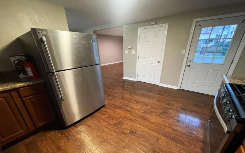 312 JACKSON AVENUE, 15690, 15690, 2 Bedrooms Bedrooms, ,1 BathroomBathrooms,Lease,For Rent,JACKSON AVENUE,1772599