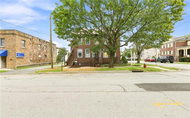 308 Union St, Somerset, 15501, ,Commercial-industrial-business,For Sale,Union St,1772605