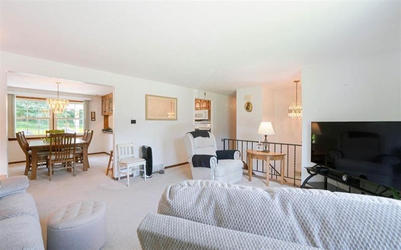 3485 Ivy DRIVE, Murrysville, 15668, 3 Bedroom Bedrooms, 8 Room Rooms,2.1 BathroomBathrooms,Residential,For Sale,Ivy,1772610