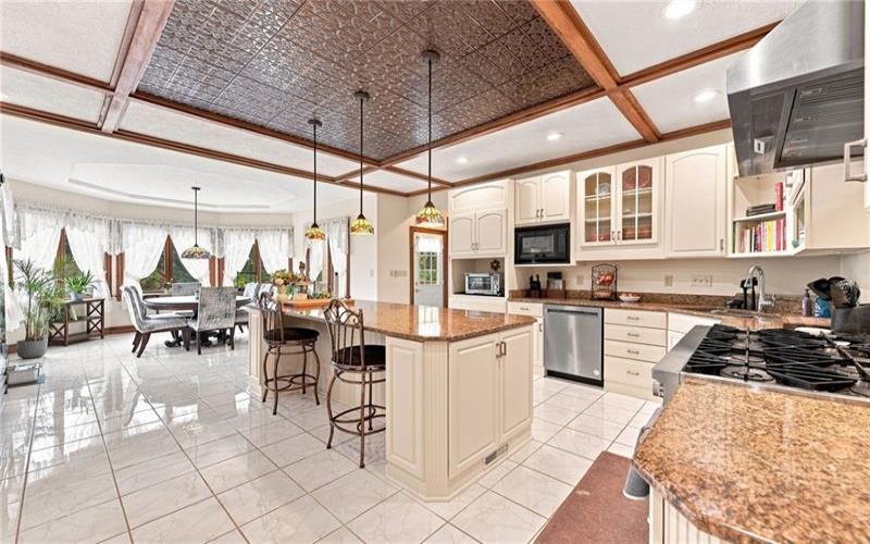 6002 Great Oak Dr, Export, 15632, 5 Bedroom Bedrooms, ,5.1 BathroomBathrooms,Residential,For Sale,Great Oak Dr,1770799