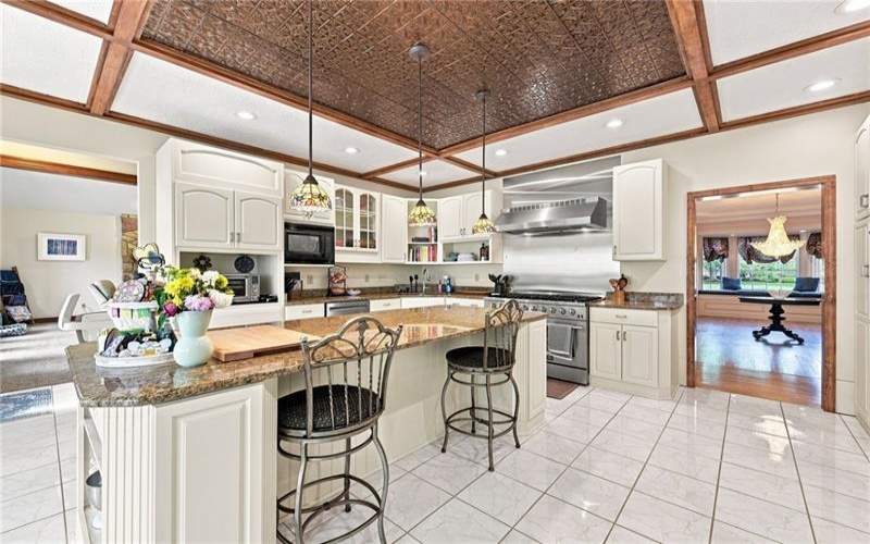 6002 Great Oak Dr, Export, 15632, 5 Bedroom Bedrooms, ,5.1 BathroomBathrooms,Residential,For Sale,Great Oak Dr,1770799