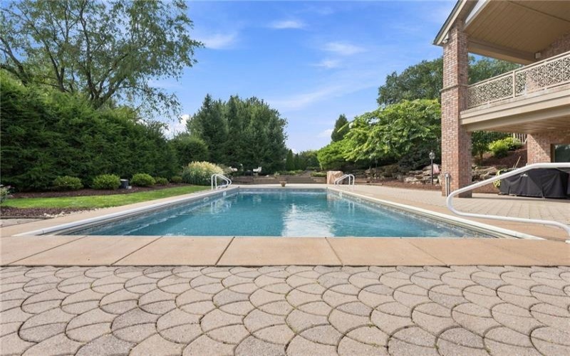 6002 Great Oak Dr, Export, 15632, 5 Bedroom Bedrooms, ,5.1 BathroomBathrooms,Residential,For Sale,Great Oak Dr,1770799