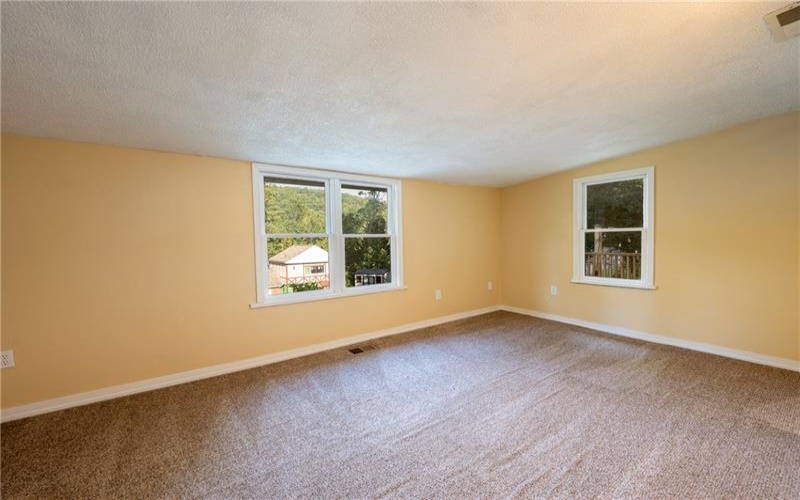 1571 Darlington Road, Ligonier, 15658, 3 Bedroom Bedrooms, 6 Room Rooms,2 BathroomBathrooms,Residential,For Sale,Darlington Road,1772481