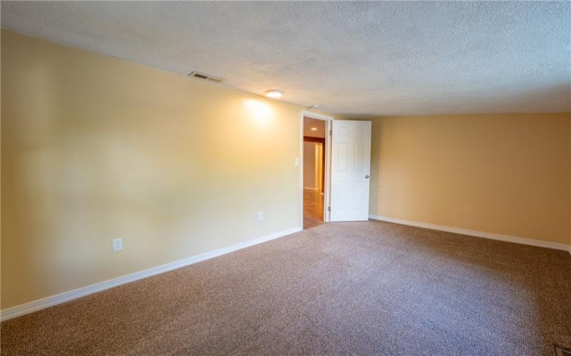 1571 Darlington Road, Ligonier, 15658, 3 Bedroom Bedrooms, 6 Room Rooms,2 BathroomBathrooms,Residential,For Sale,Darlington Road,1772481