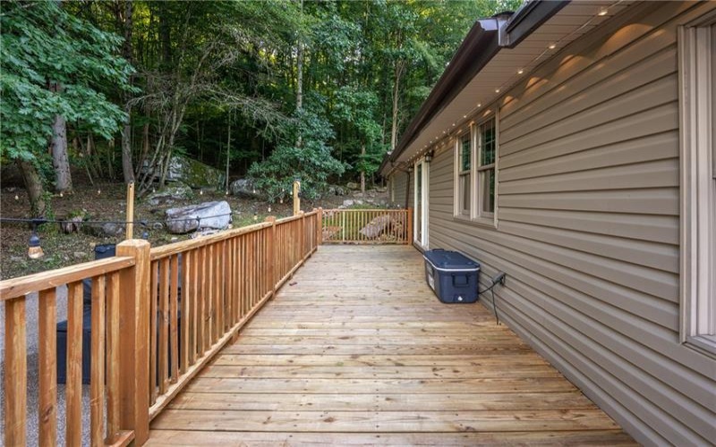 1571 Darlington Road, Ligonier, 15658, 3 Bedroom Bedrooms, 6 Room Rooms,2 BathroomBathrooms,Residential,For Sale,Darlington Road,1772481