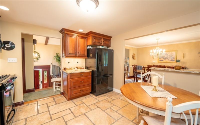3465 Burnett Dr, Murrysville, 15668, 3 Bedroom Bedrooms, 8 Room Rooms,2.1 BathroomBathrooms,Residential,For Sale,Burnett Dr,1772492