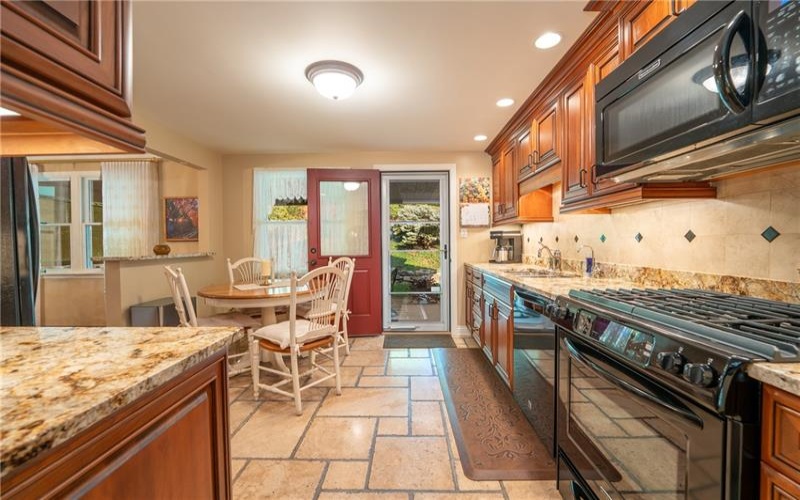 3465 Burnett Dr, Murrysville, 15668, 3 Bedroom Bedrooms, 8 Room Rooms,2.1 BathroomBathrooms,Residential,For Sale,Burnett Dr,1772492