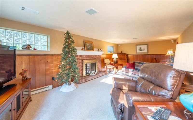 3465 Burnett Dr, Murrysville, 15668, 3 Bedroom Bedrooms, 8 Room Rooms,2.1 BathroomBathrooms,Residential,For Sale,Burnett Dr,1772492
