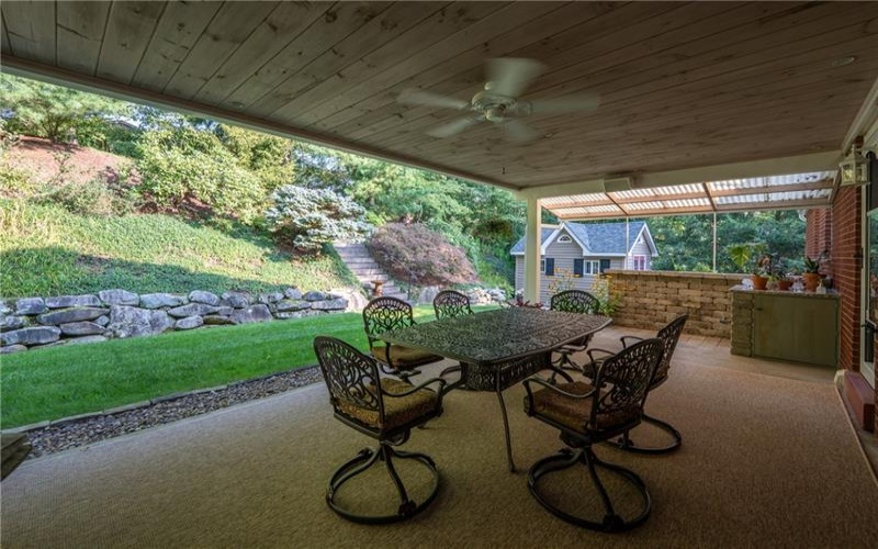 3465 Burnett Dr, Murrysville, 15668, 3 Bedroom Bedrooms, 8 Room Rooms,2.1 BathroomBathrooms,Residential,For Sale,Burnett Dr,1772492