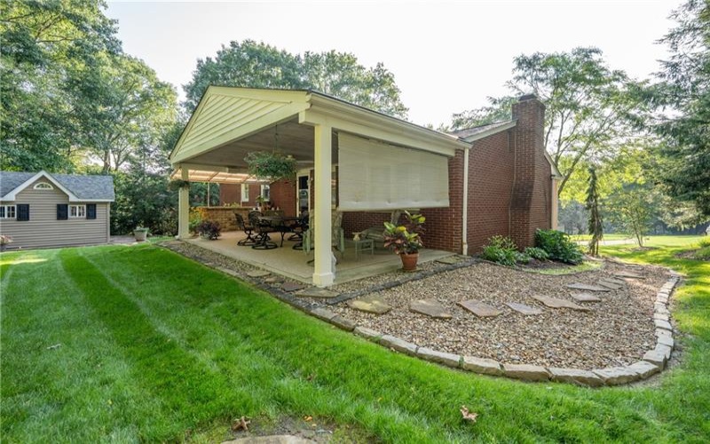 3465 Burnett Dr, Murrysville, 15668, 3 Bedroom Bedrooms, 8 Room Rooms,2.1 BathroomBathrooms,Residential,For Sale,Burnett Dr,1772492