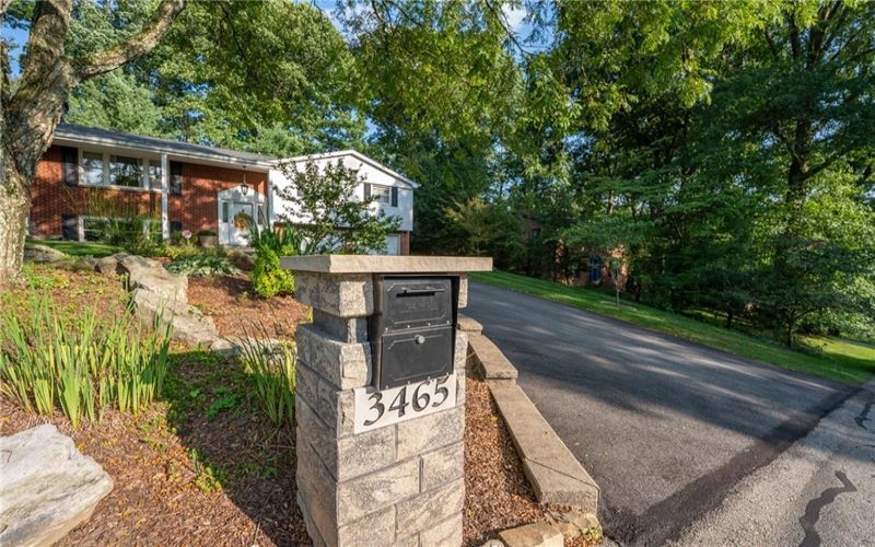 3465 Burnett Dr, Murrysville, 15668, 3 Bedroom Bedrooms, 8 Room Rooms,2.1 BathroomBathrooms,Residential,For Sale,Burnett Dr,1772492