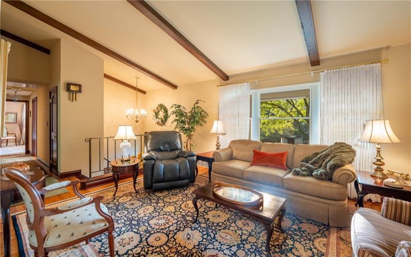 3465 Burnett Dr, Murrysville, 15668, 3 Bedroom Bedrooms, 8 Room Rooms,2.1 BathroomBathrooms,Residential,For Sale,Burnett Dr,1772492